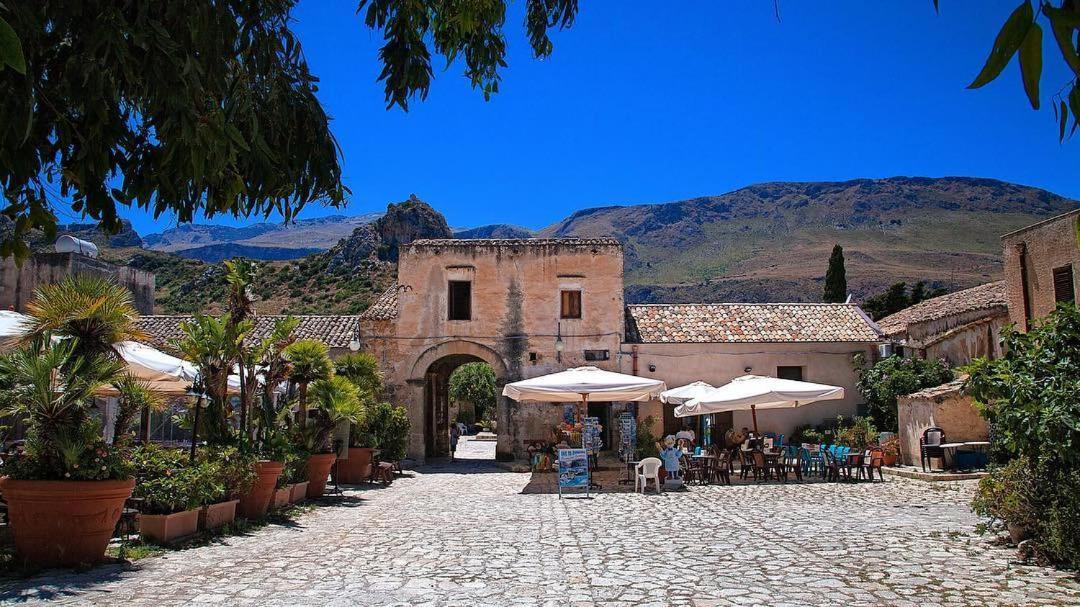 Casa Vacanza Corallo Castellammare del Golfo Bagian luar foto