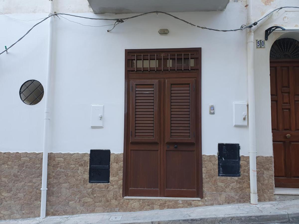 Casa Vacanza Corallo Castellammare del Golfo Bagian luar foto